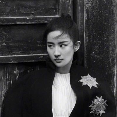 武井咲（饰 神谷熏） - 影视解说合集在线观看 - 电脑直播
